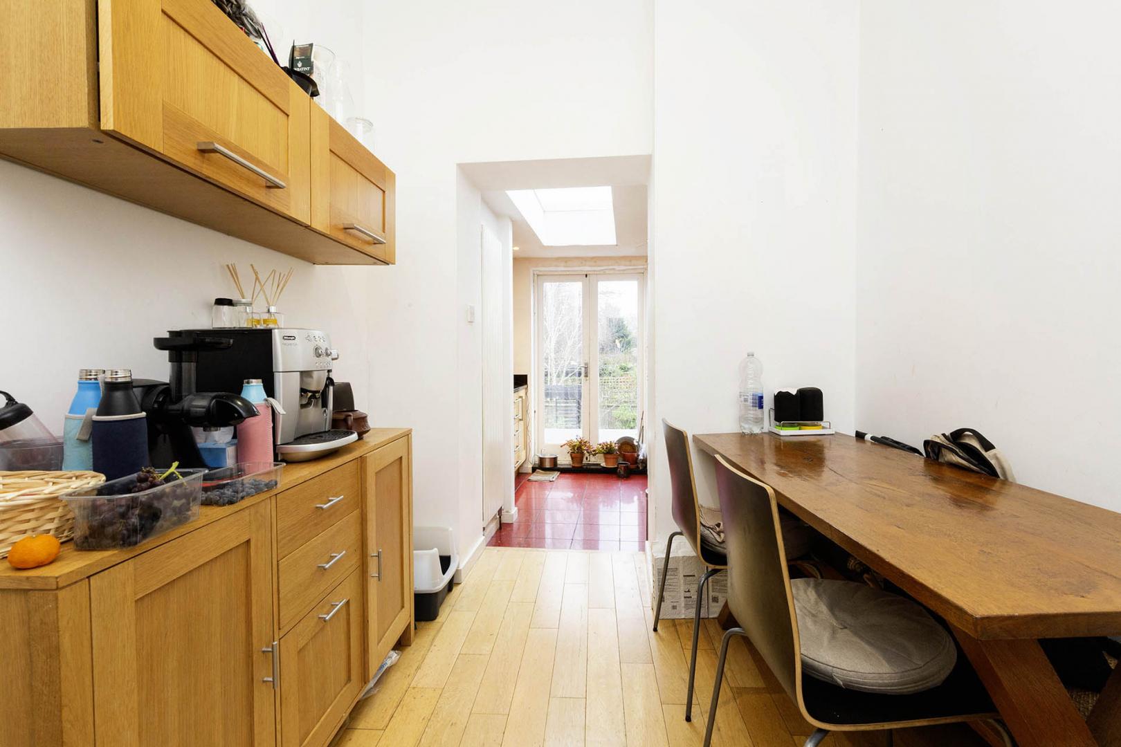  3 double bedroom split level flat located in a leafy part of Muswell Hill  Pages Lane, Muswell Hill 